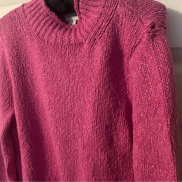 J. Crew Pink Women's Rollneck Sweater, NWT w/ Flaw (Easy Fix Stitch on the Seam) - Picture 6 of 6